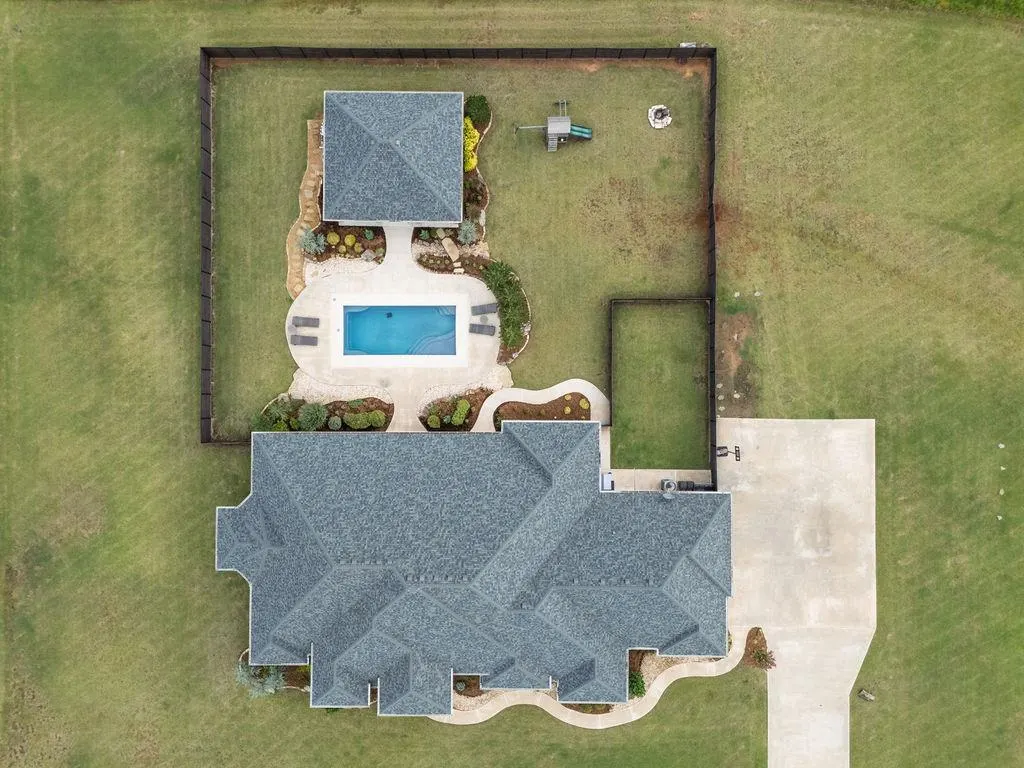 Photo 4 — 19414 Abigail Drive, Shawnee, OK 74801
