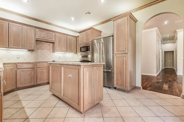 Photo 8 — 4001 NE 138th Terrace, Edmond, OK 73013