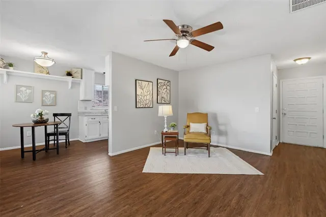 Photo 4 — 905 Craig Drive, Oklahoma City, OK 73160