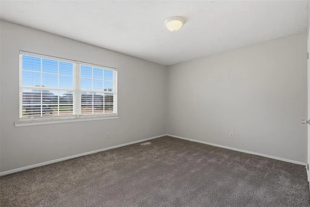Photo 8 — 905 Craig Drive, Oklahoma City, OK 73160
