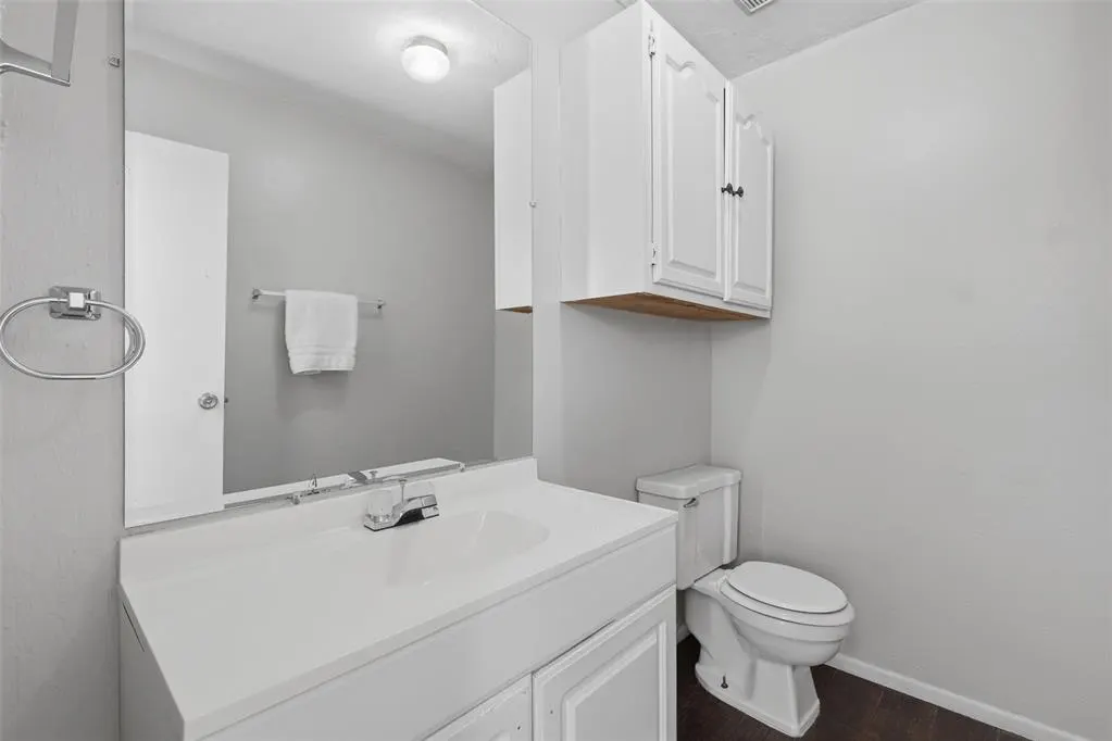 Photo 10 — 905 Craig Drive, Oklahoma City, OK 73160