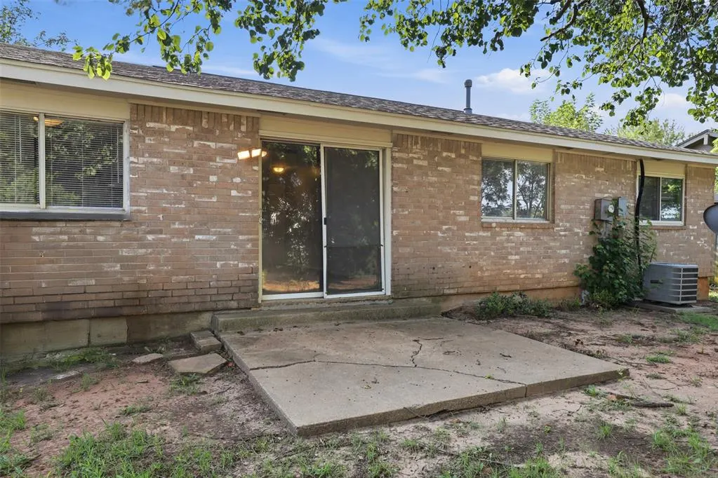 Photo 17 — 905 Craig Drive, Oklahoma City, OK 73160