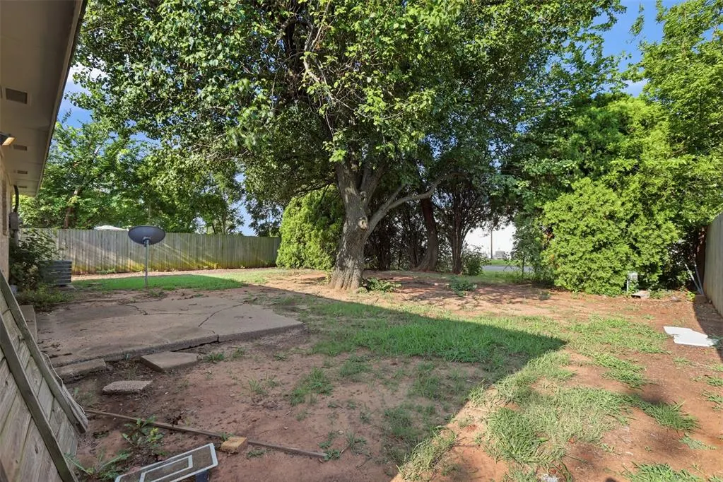 Photo 18 — 905 Craig Drive, Oklahoma City, OK 73160