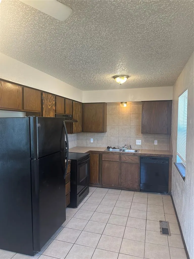 Photo 14 — 1816 Wren Street 1, Norman, OK 73069