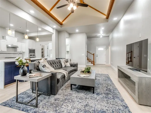 Photo 8 — 14920 Winoma Drive, Oklahoma City, OK 73142