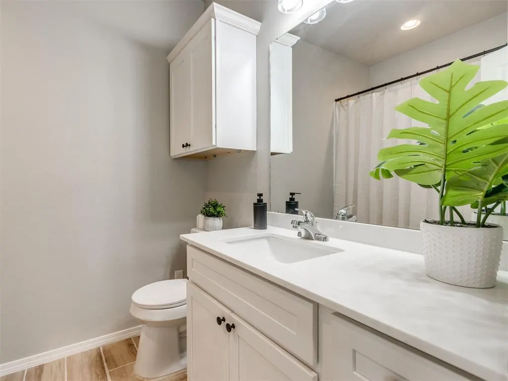 Photo 23 — 14920 Winoma Drive, Oklahoma City, OK 73142