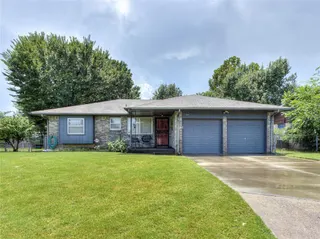 Sold home at 1048 NW 6th Place