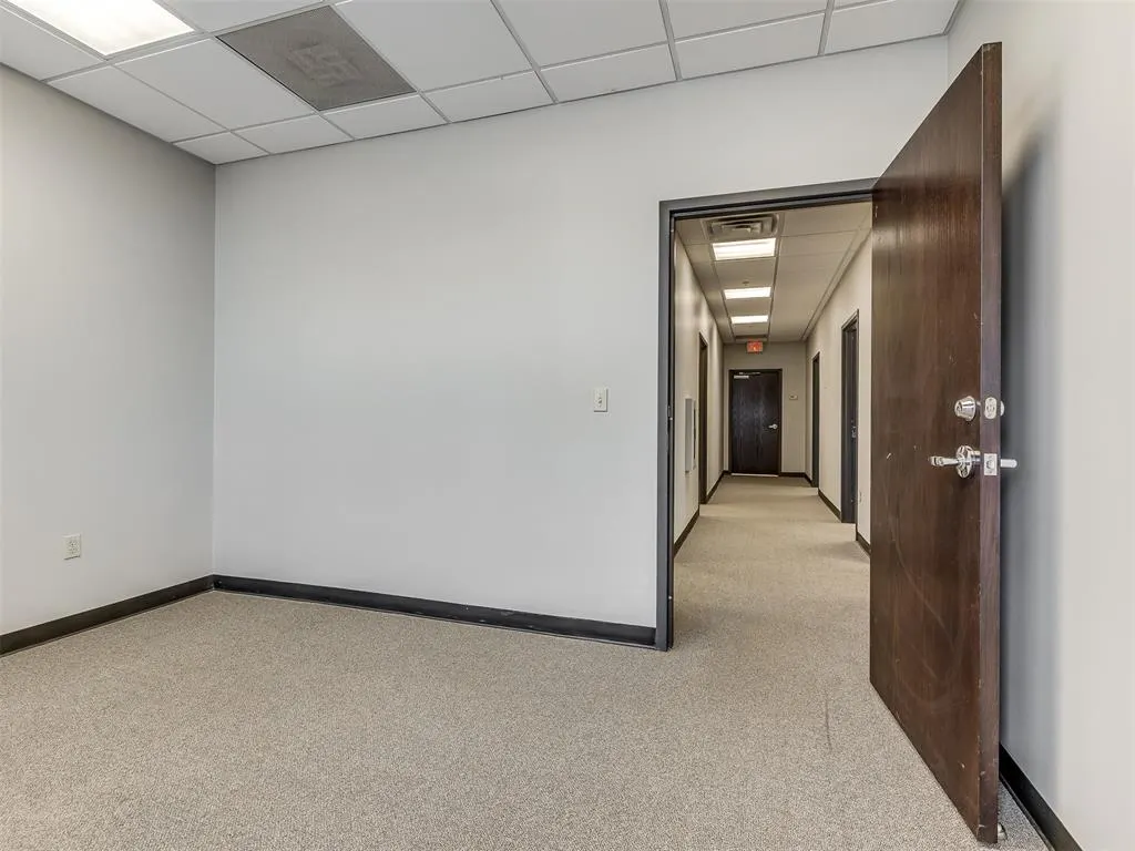 Photo 33 — 3101 W Tecumseh Road 103, Norman, OK 73072