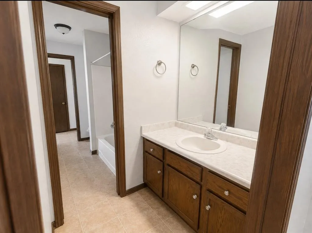 Photo 8 — 8199 NW 23rd Street, Oklahoma City, OK 73127