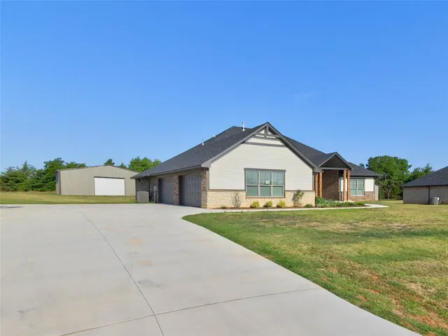 Photo 6 — 11573 Ward Road, Edmond, OK 73034