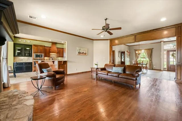 Photo 6 — 1632 Deer Park Drive, Edmond, OK 73003