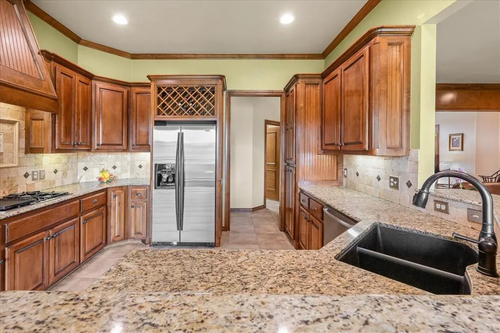 Photo 12 — 1632 Deer Park Drive, Edmond, OK 73003