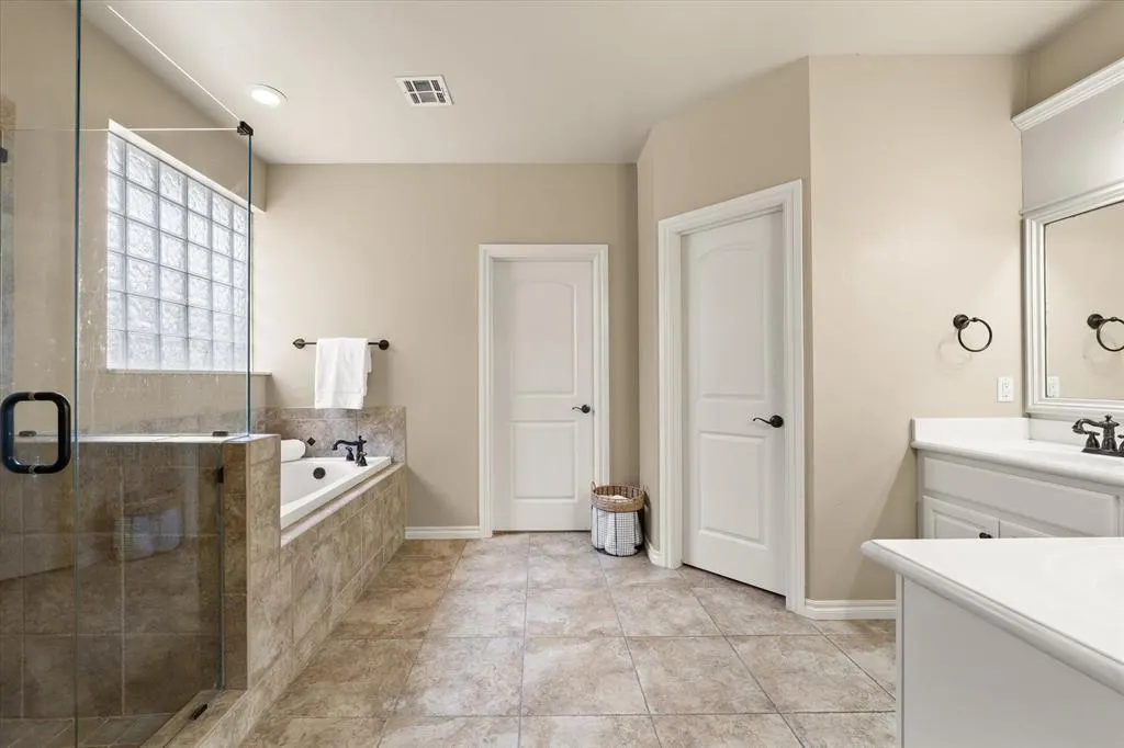 Photo 24 — 1632 Deer Park Drive, Edmond, OK 73003