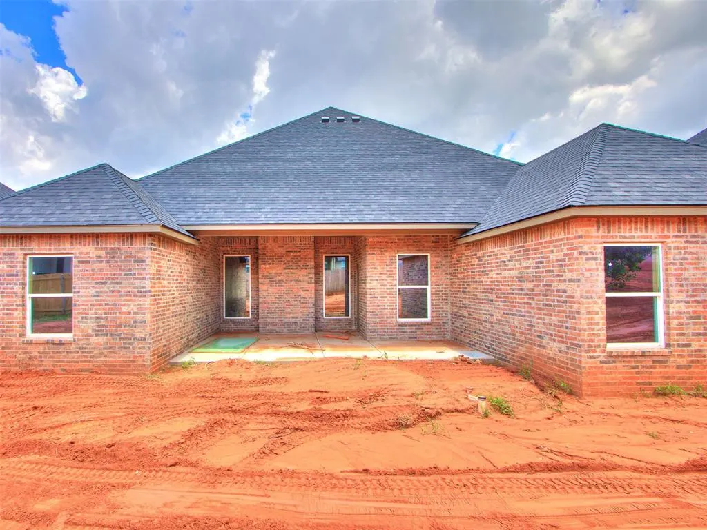 Photo 6 — 9328 SW 42nd Street, Oklahoma City, OK 73179