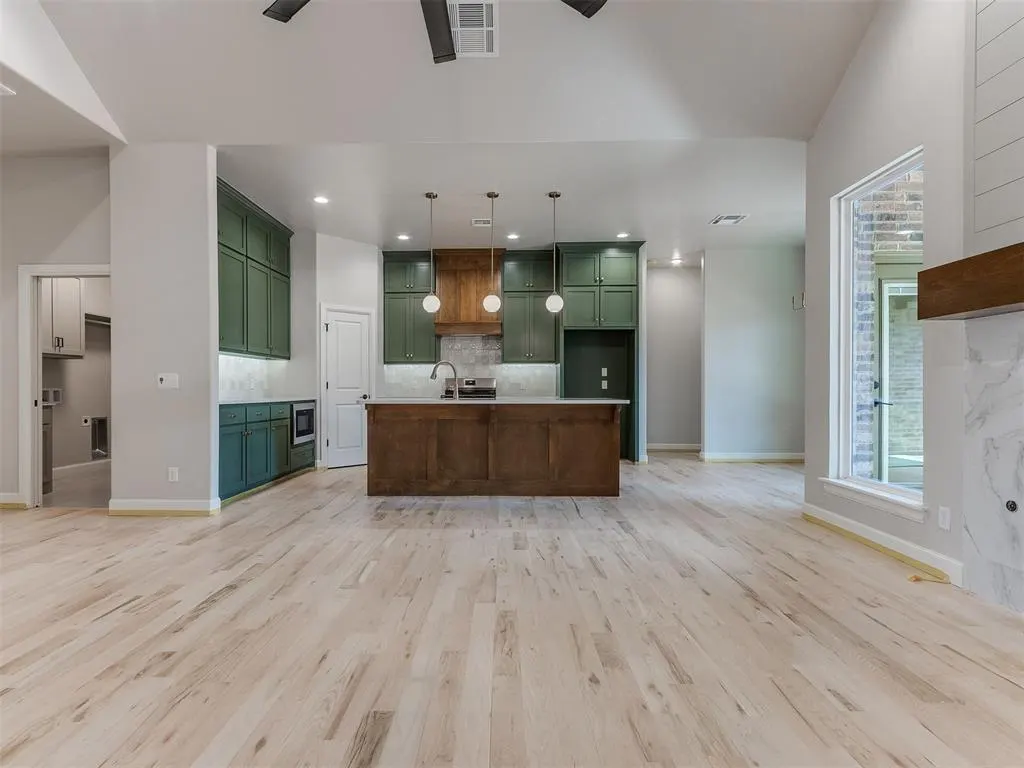 Photo 11 — 9328 SW 42nd Street, Oklahoma City, OK 73179