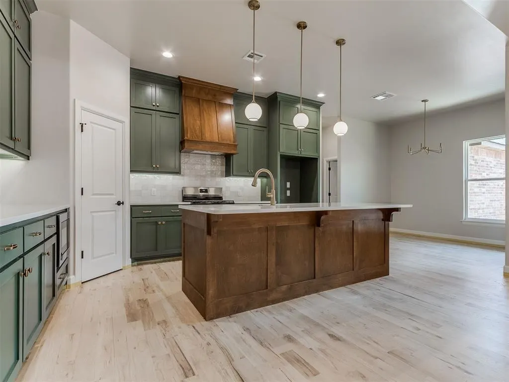 Photo 12 — 9328 SW 42nd Street, Oklahoma City, OK 73179