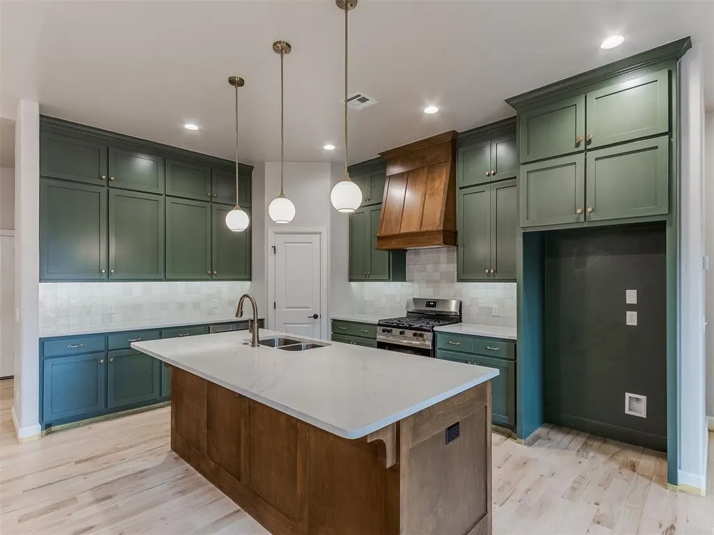 Photo 17 — 9328 SW 42nd Street, Oklahoma City, OK 73179