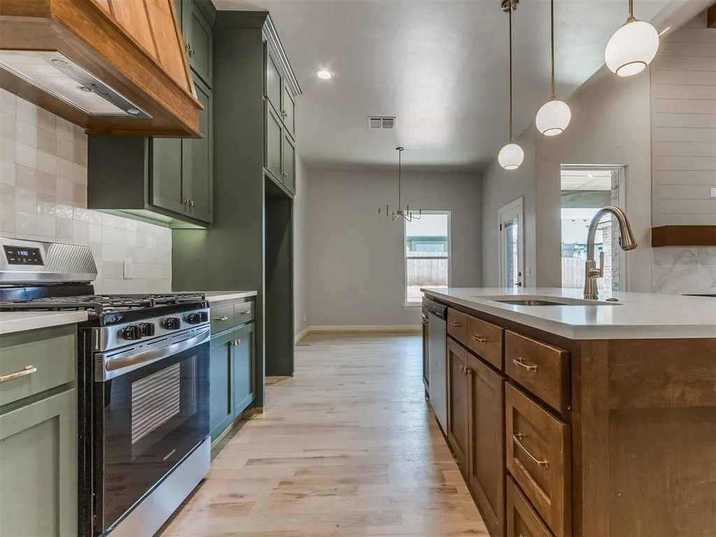 Photo 22 — 9328 SW 42nd Street, Oklahoma City, OK 73179