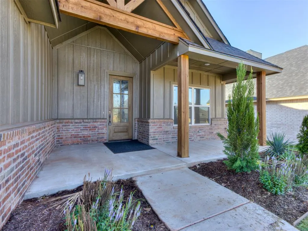 Photo 3 — 9328 SW 42nd Street, Oklahoma City, OK 73179