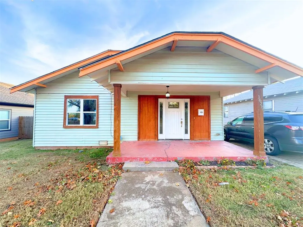 Front exterior — 1628 NE 12th Street, Oklahoma City, OK 73117