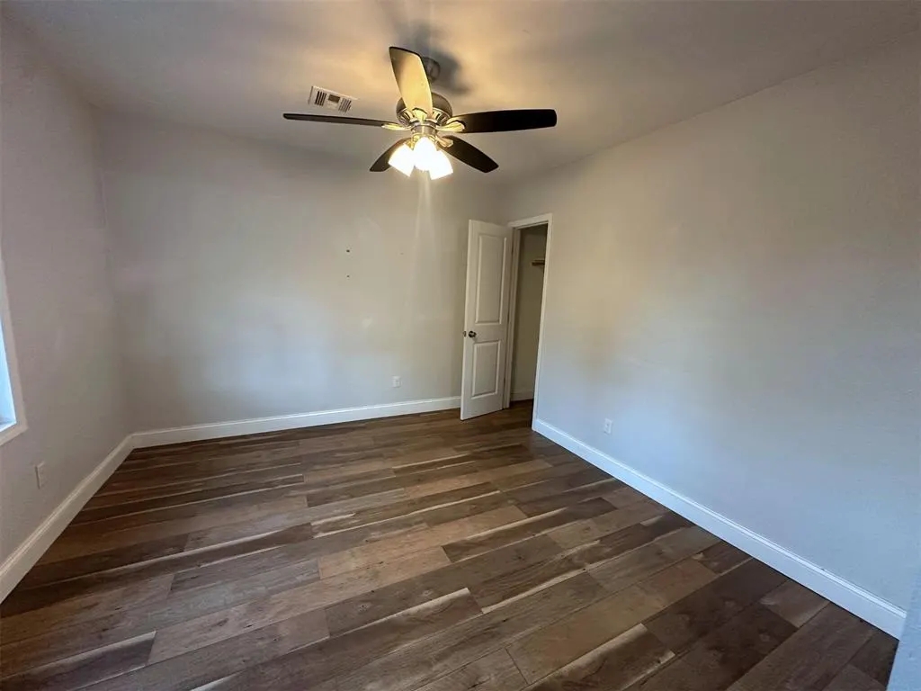 Photo 9 — 1628 NE 12th Street, Oklahoma City, OK 73117