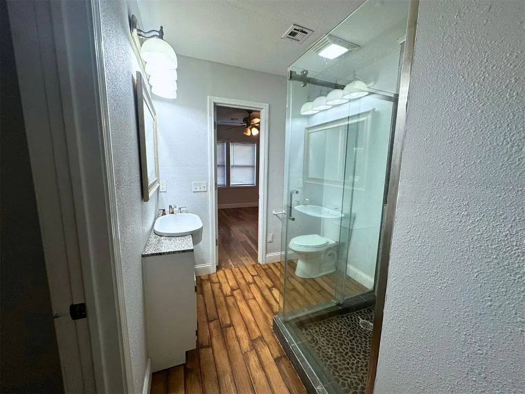 Photo 17 — 1628 NE 12th Street, Oklahoma City, OK 73117