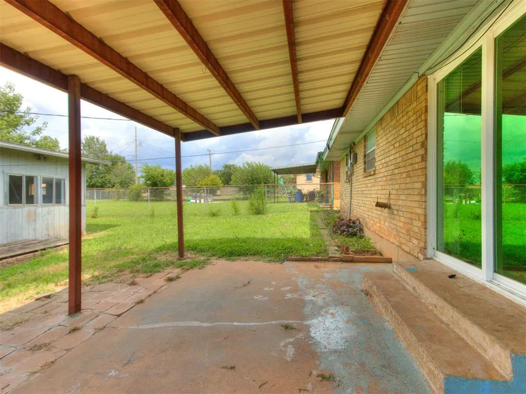 Photo 3 — 1205 E Madison Street, Oklahoma City, OK 73111