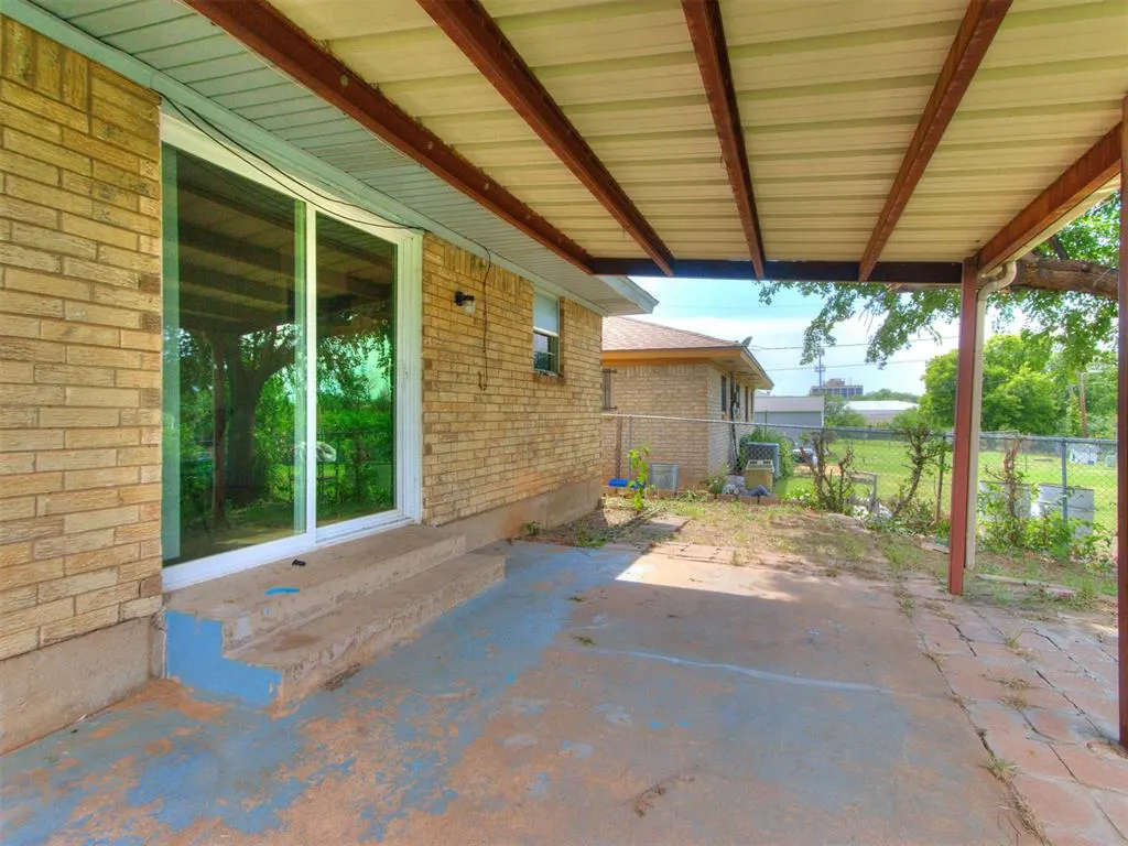 Photo 4 — 1205 E Madison Street, Oklahoma City, OK 73111