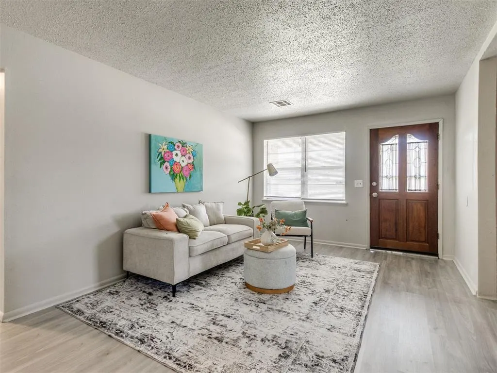 Photo 8 — 1205 E Madison Street, Oklahoma City, OK 73111
