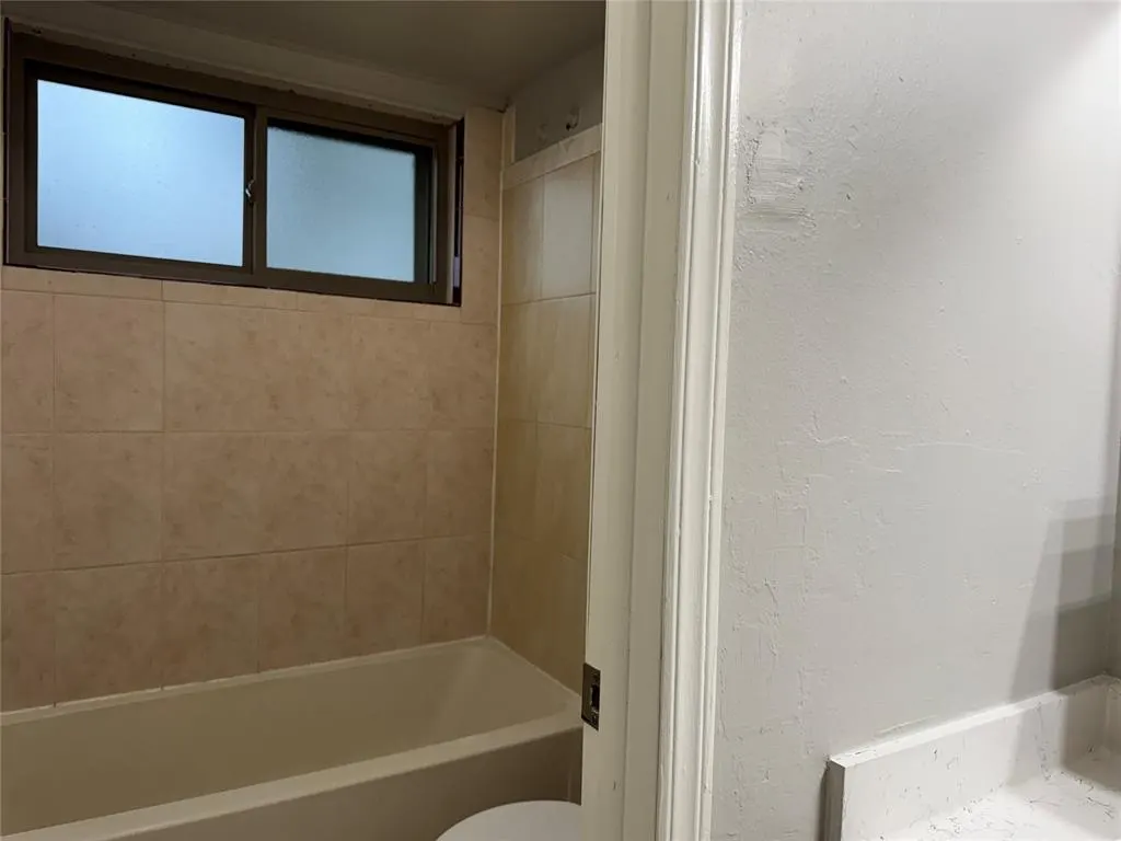 Photo 28 — 7413 Melrose Lane, Oklahoma City, OK 73127