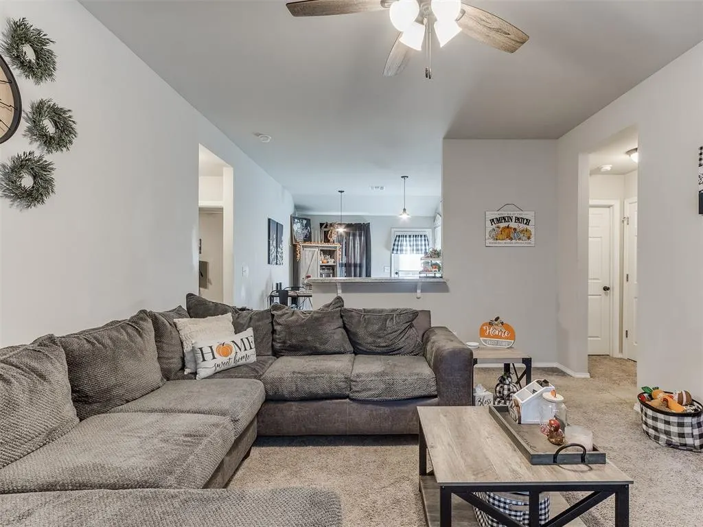 Photo 3 — 4353 Winding Brook, Harrah, OK 73045