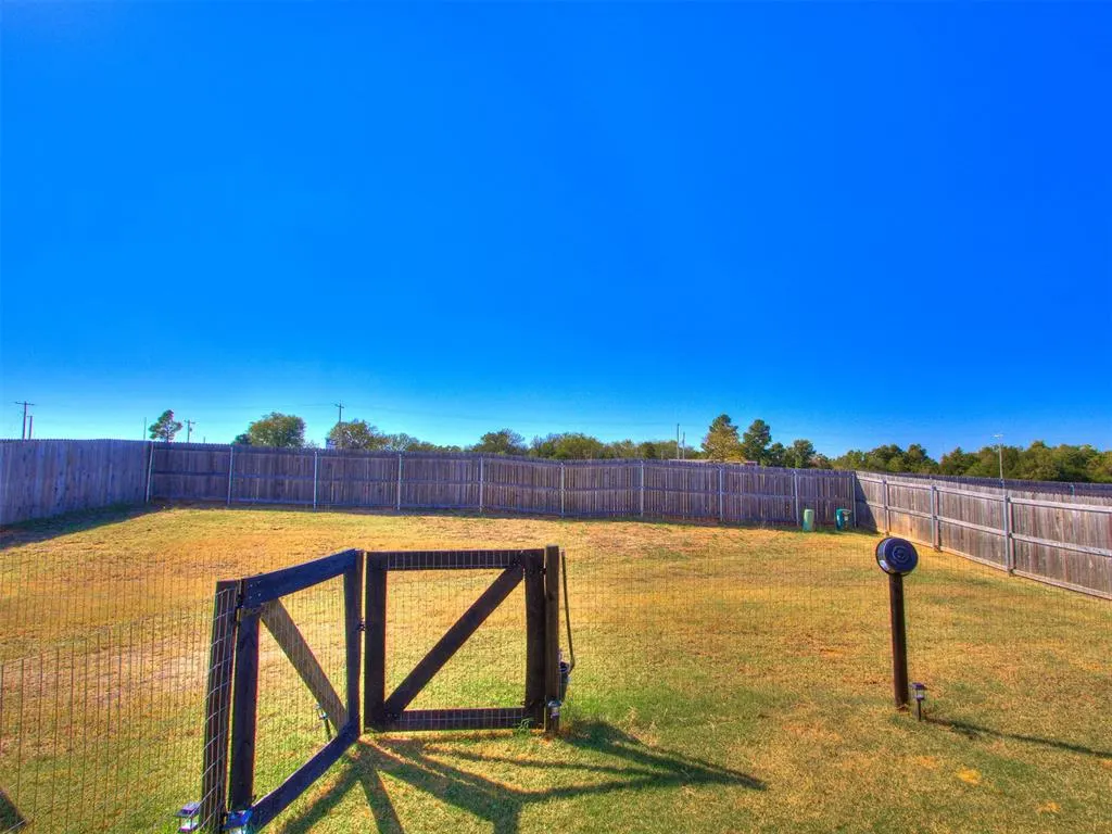 Photo 26 — 4353 Winding Brook, Harrah, OK 73045