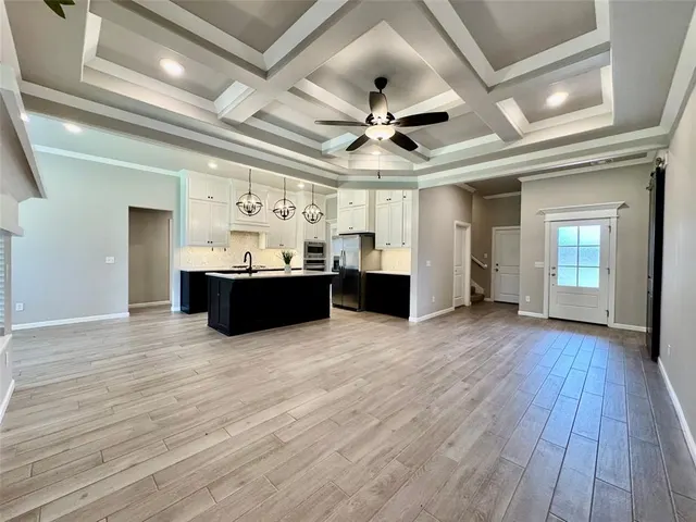 Photo 7 — 633 Texoma Drive, Edmond, OK 73025