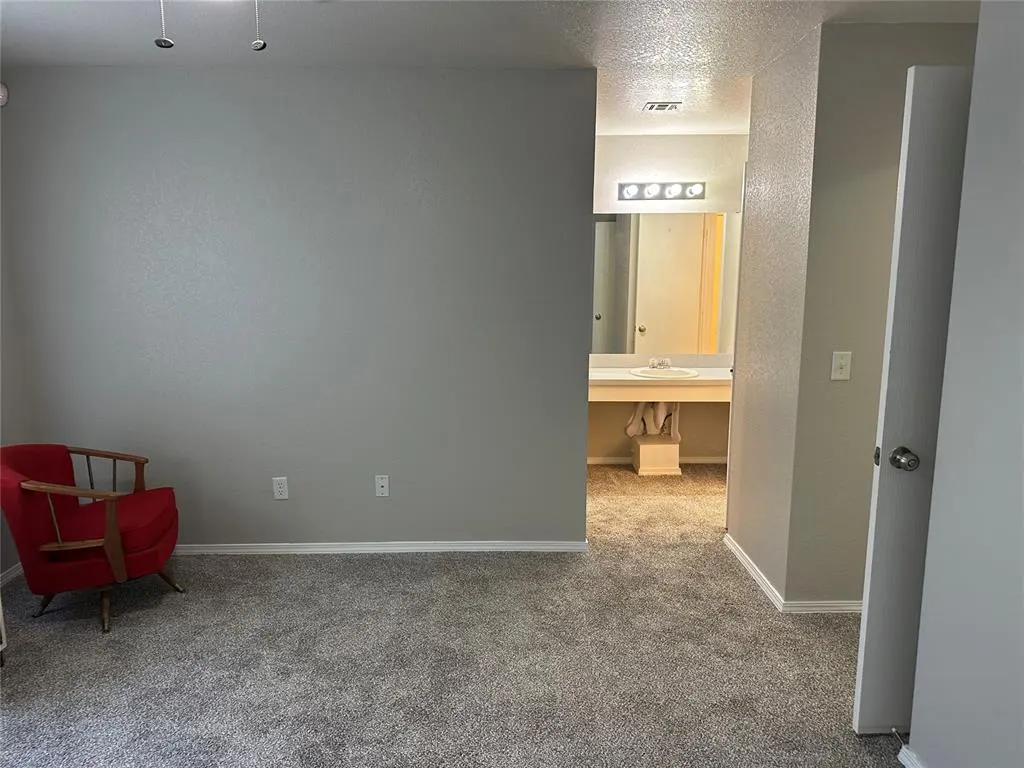 Photo 25 — 501 Poppy Lane, Norman, OK 73069