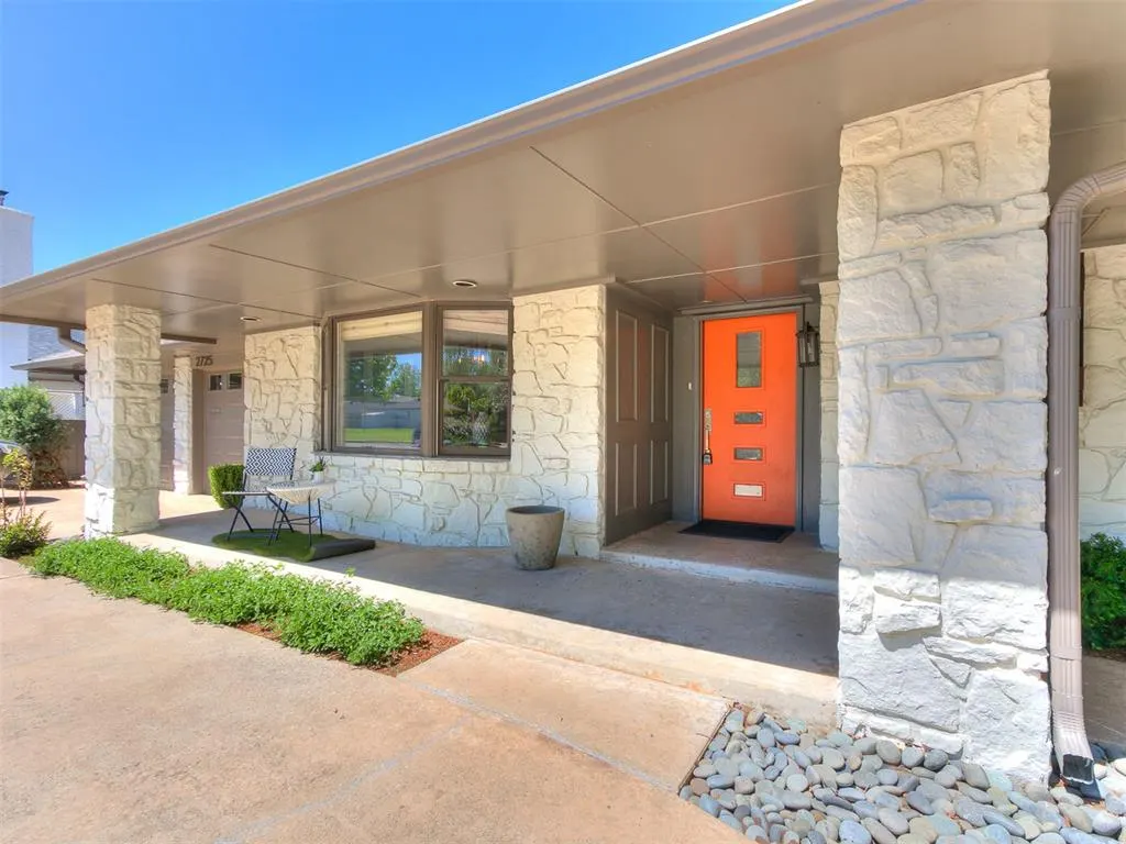 Photo 3 — 2725 NW 58th Street, Oklahoma City, OK 73112