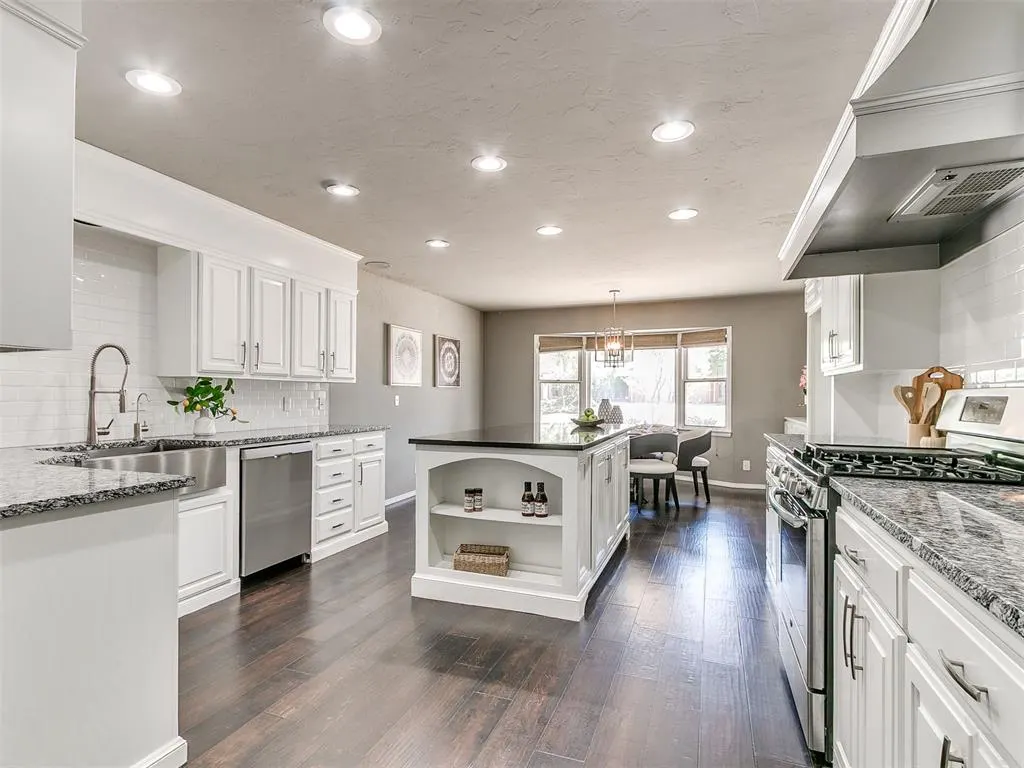 Photo 11 — 2725 NW 58th Street, Oklahoma City, OK 73112