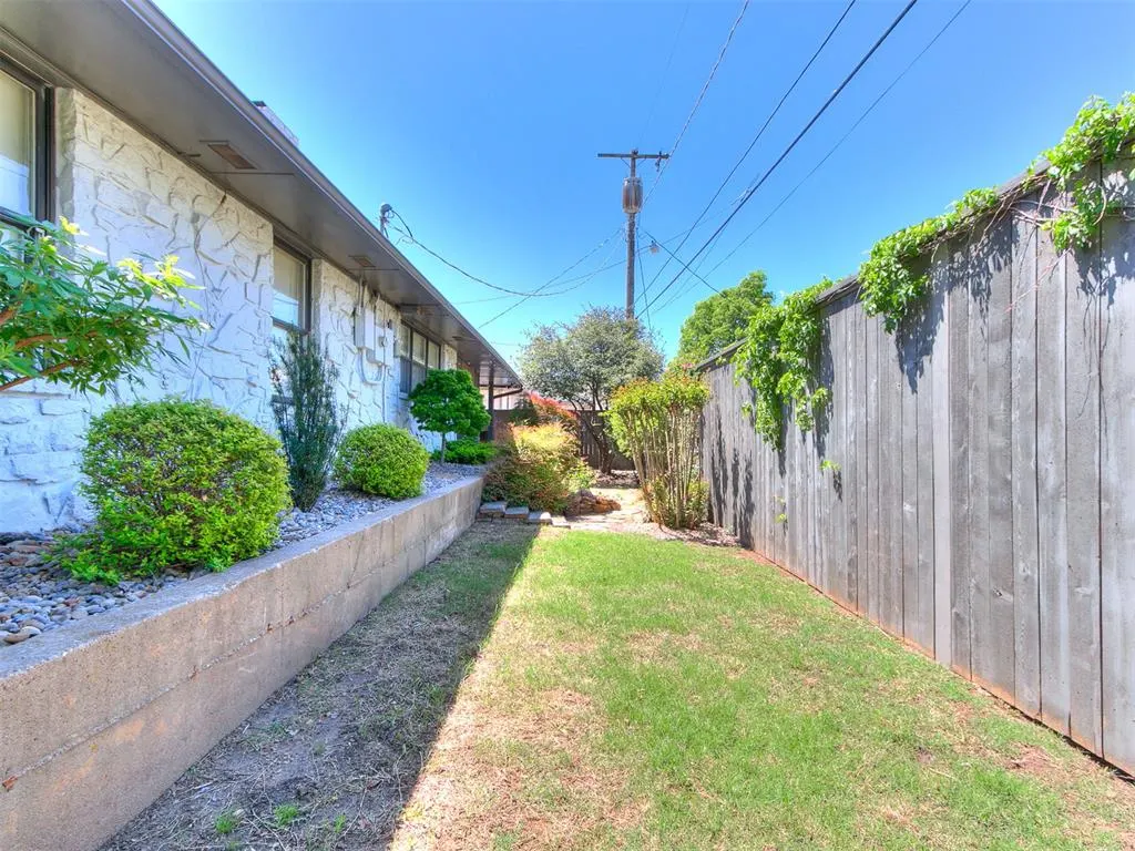 Photo 41 — 2725 NW 58th Street, Oklahoma City, OK 73112