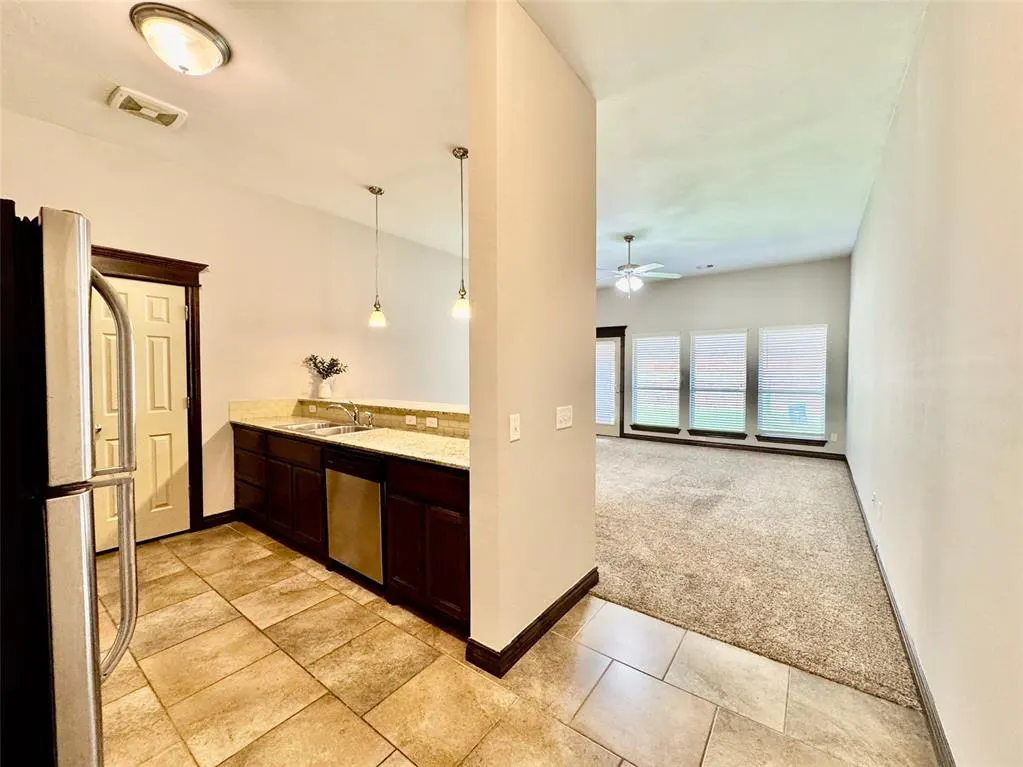 Photo 6 — 18123 Manera Way, Edmond, OK 73012