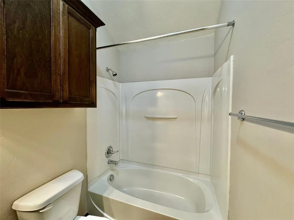 Photo 19 — 18123 Manera Way, Edmond, OK 73012