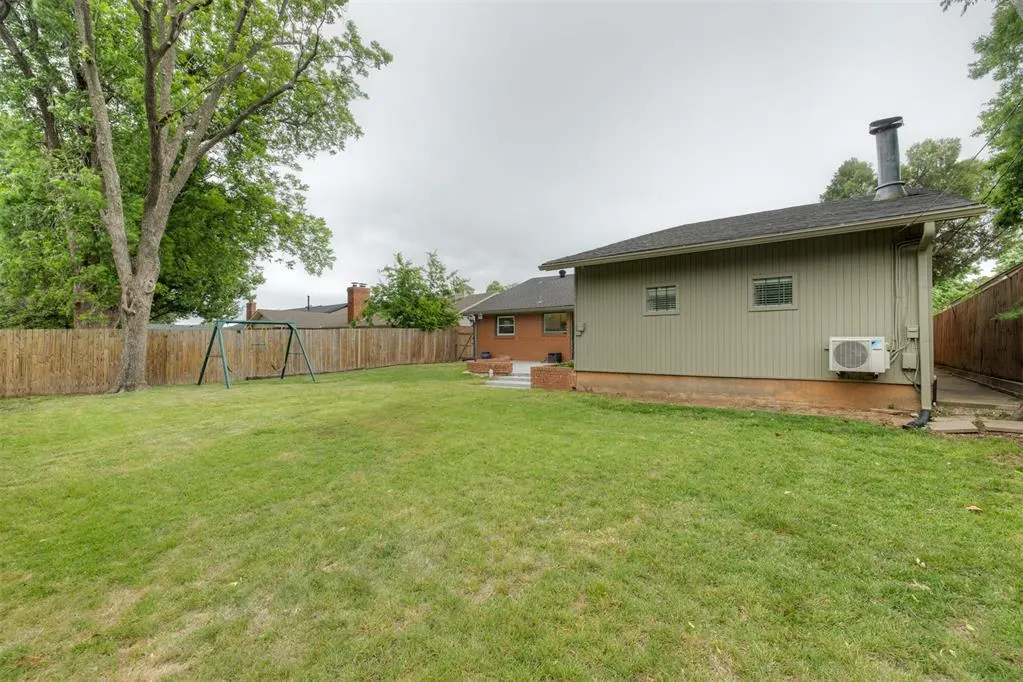 Photo 42 — 2725 NW 68th Street, Oklahoma City, OK 73116