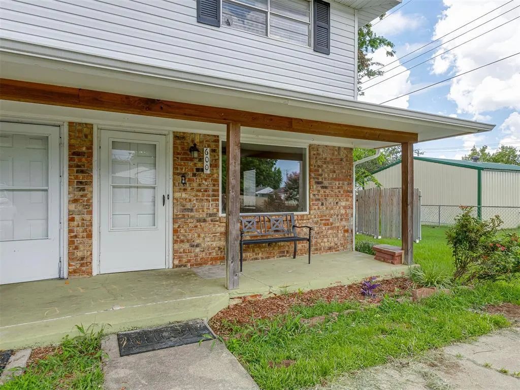 Front exterior — 600 E Johnson Street 600, Norman, OK 73071