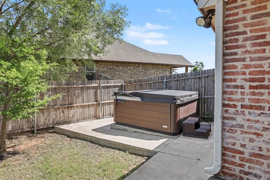 Photo 30 — 6233 Beverly Hills Drive, Edmond, OK 73034