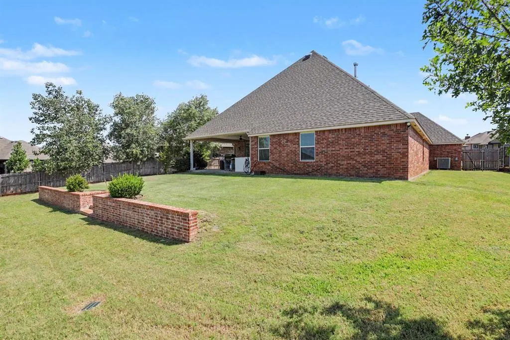 Photo 32 — 6233 Beverly Hills Drive, Edmond, OK 73034