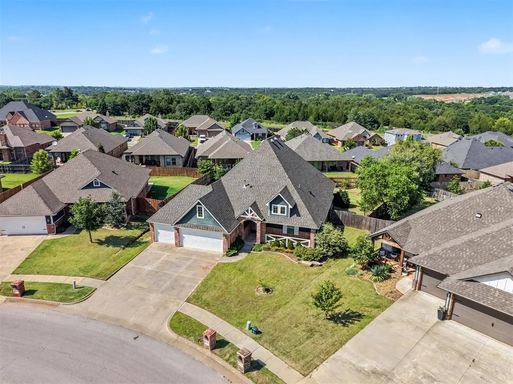 Photo 35 — 6233 Beverly Hills Drive, Edmond, OK 73034
