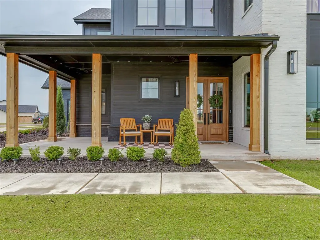 Photo 2 — 2160 NW 225th Street, Edmond, OK 73025