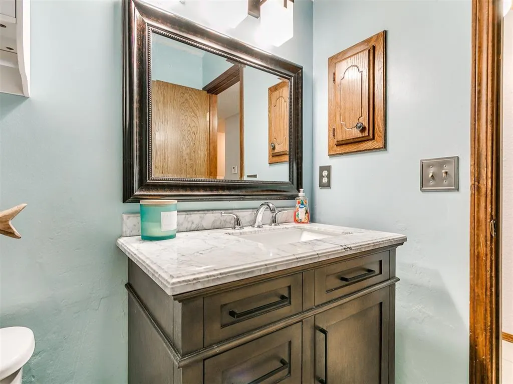 Photo 13 — 8304 Lance Drive, Oklahoma City, OK 73132