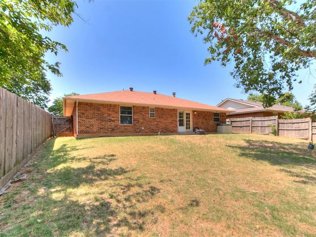 Photo 26 — 8304 Lance Drive, Oklahoma City, OK 73132