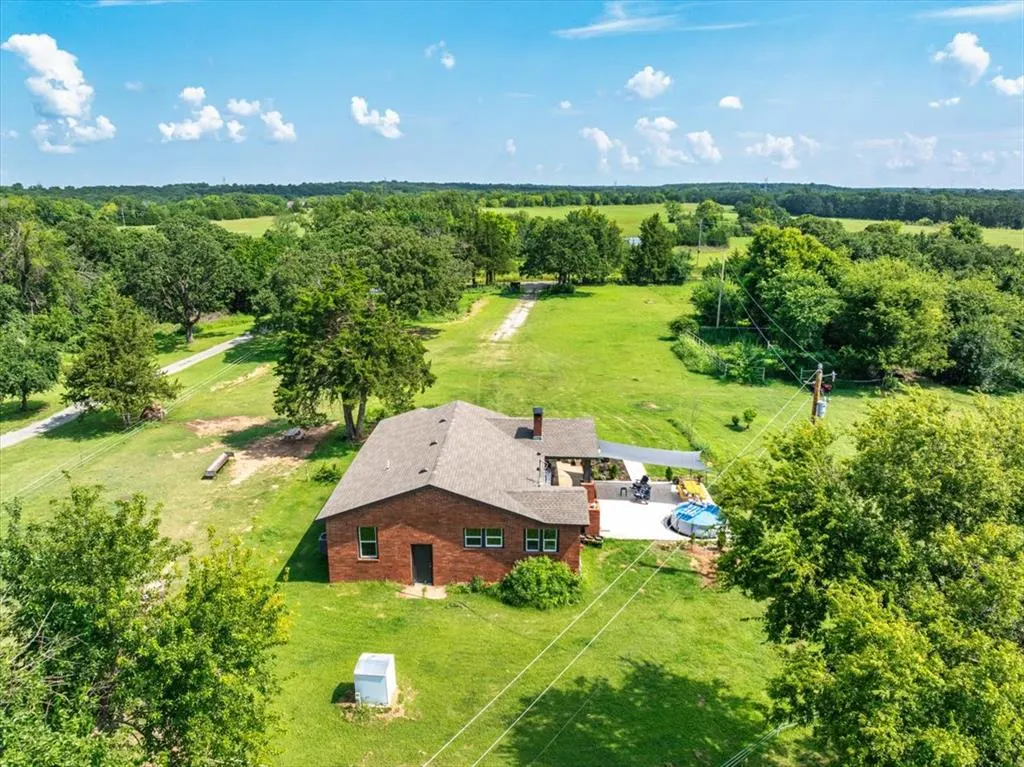 Photo 7 — 52364 W 271st Street, Stroud, OK 74079