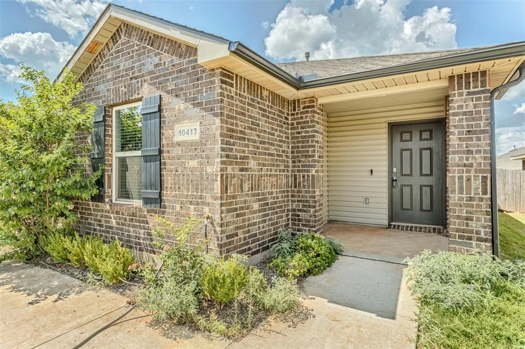 Photo 3 — 10413 SW 41st Street, Mustang, OK 73064