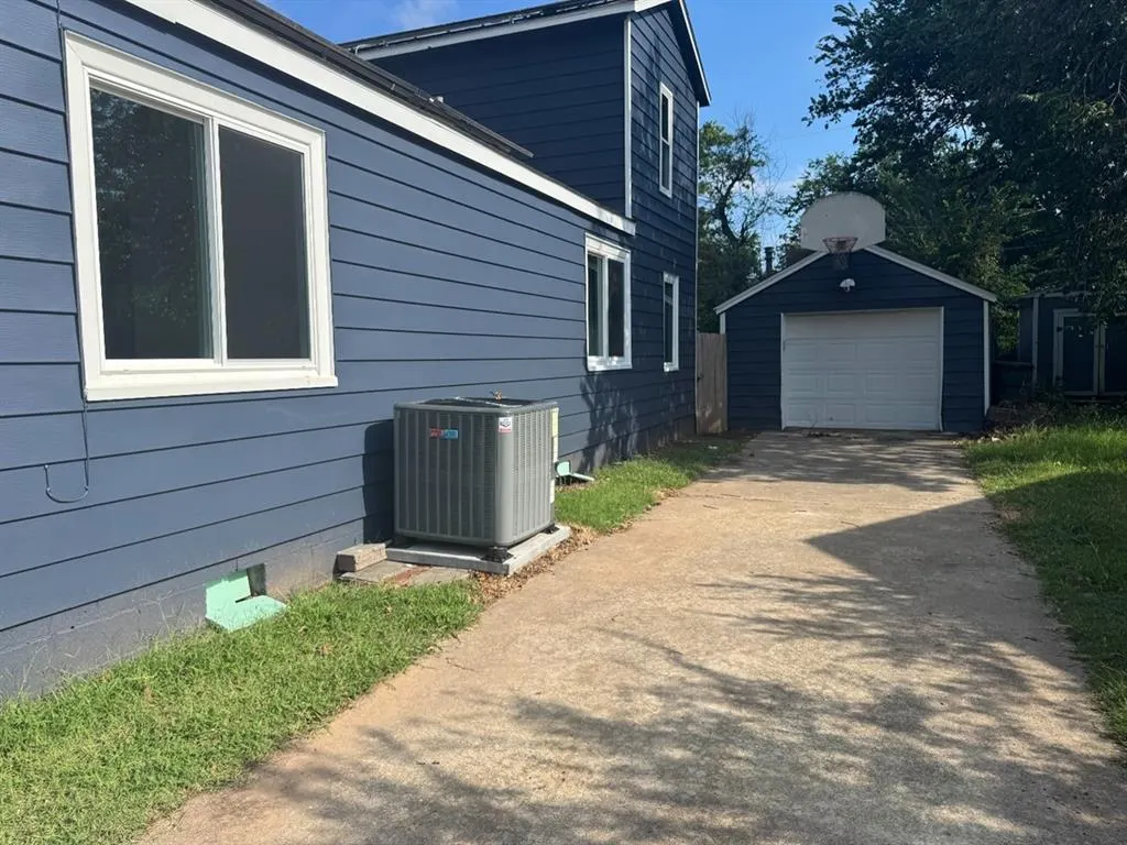 Photo 14 — 1119 W Eufaula Street, Norman, OK 73069